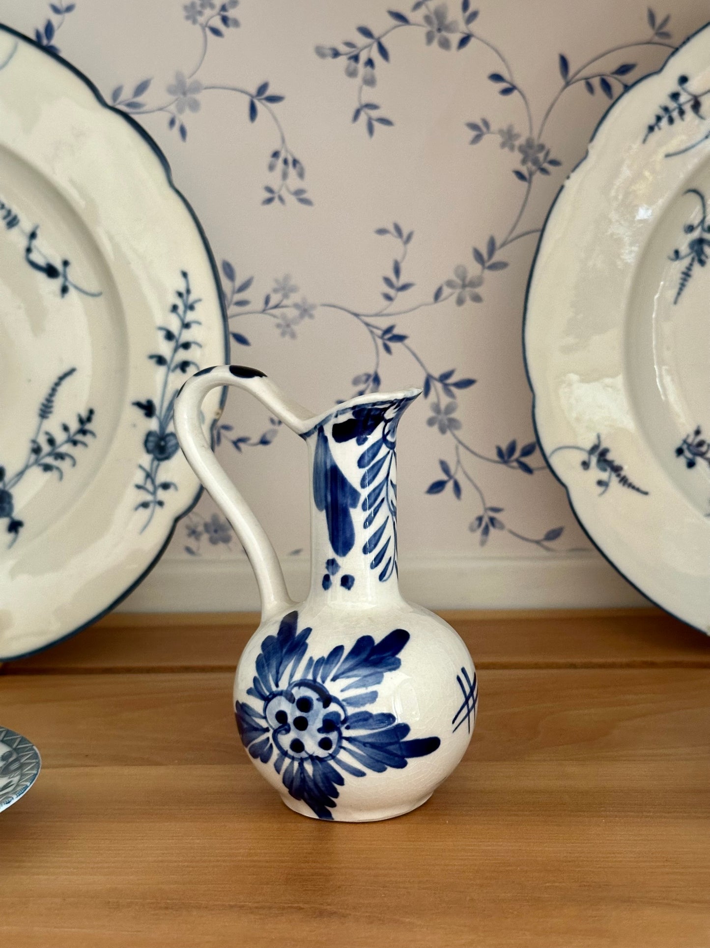 Delft Garden Charm mini vase