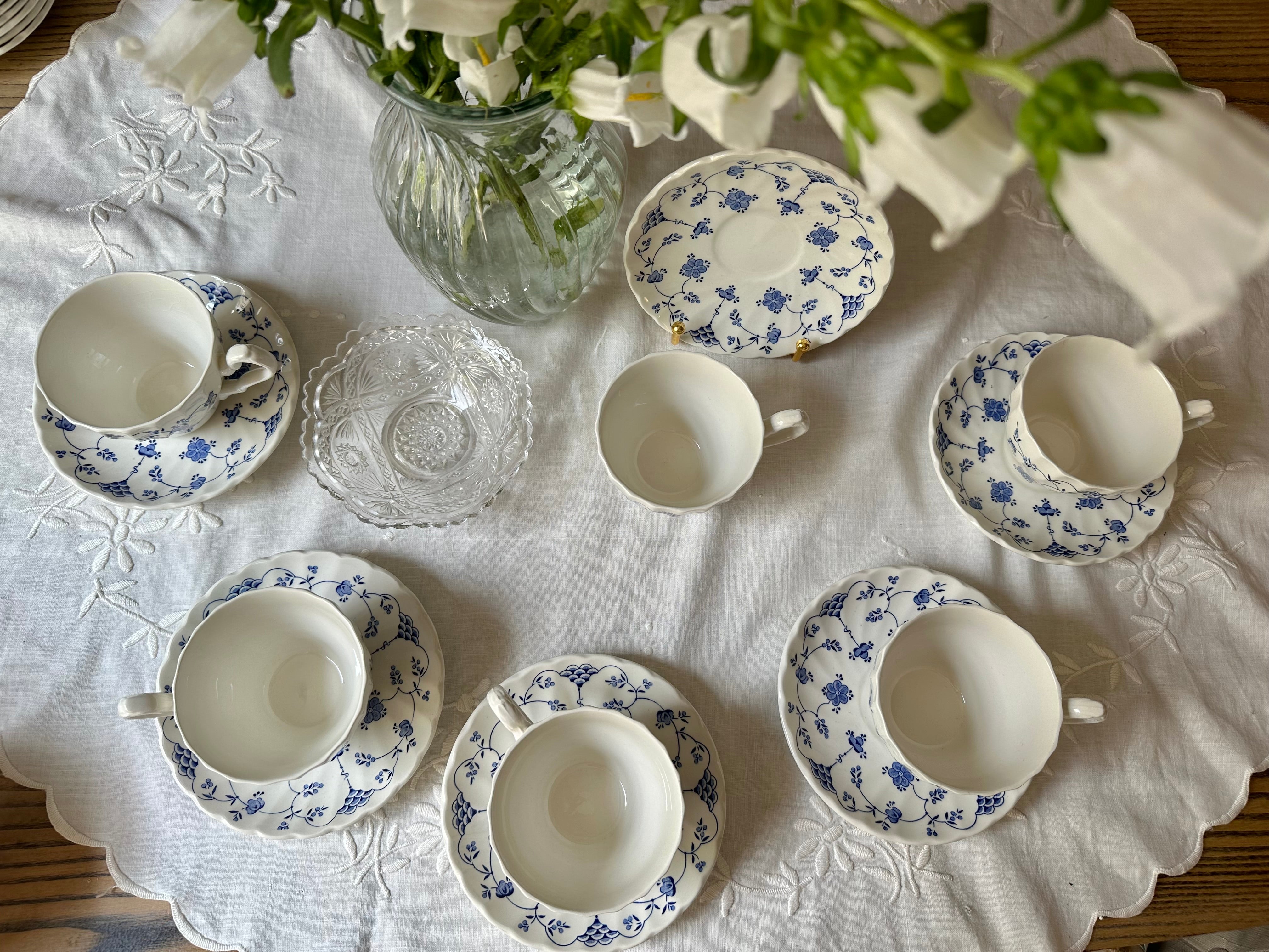Finlandia Seaside Tea for 6