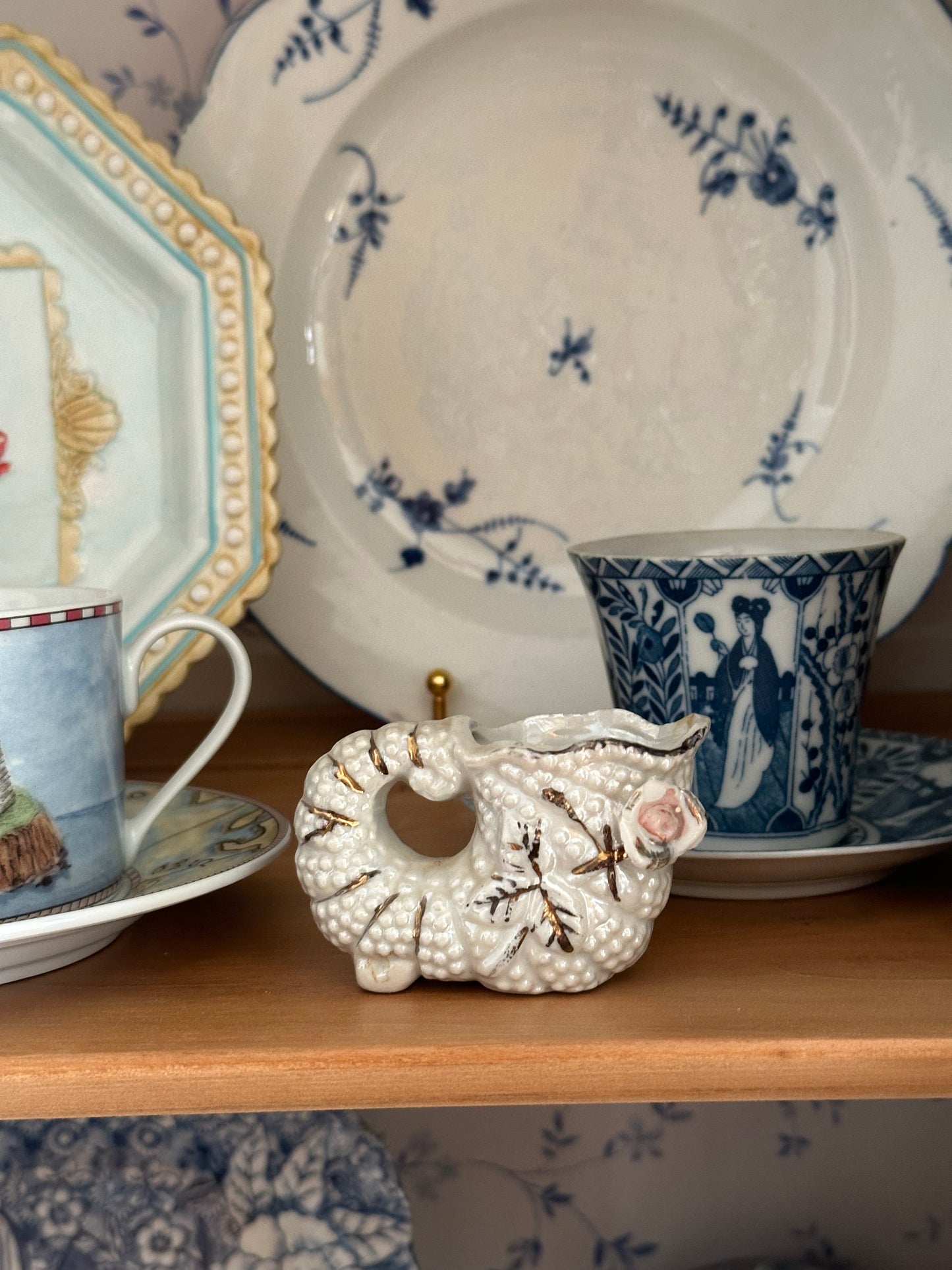 Lustered Seashell Keepsake