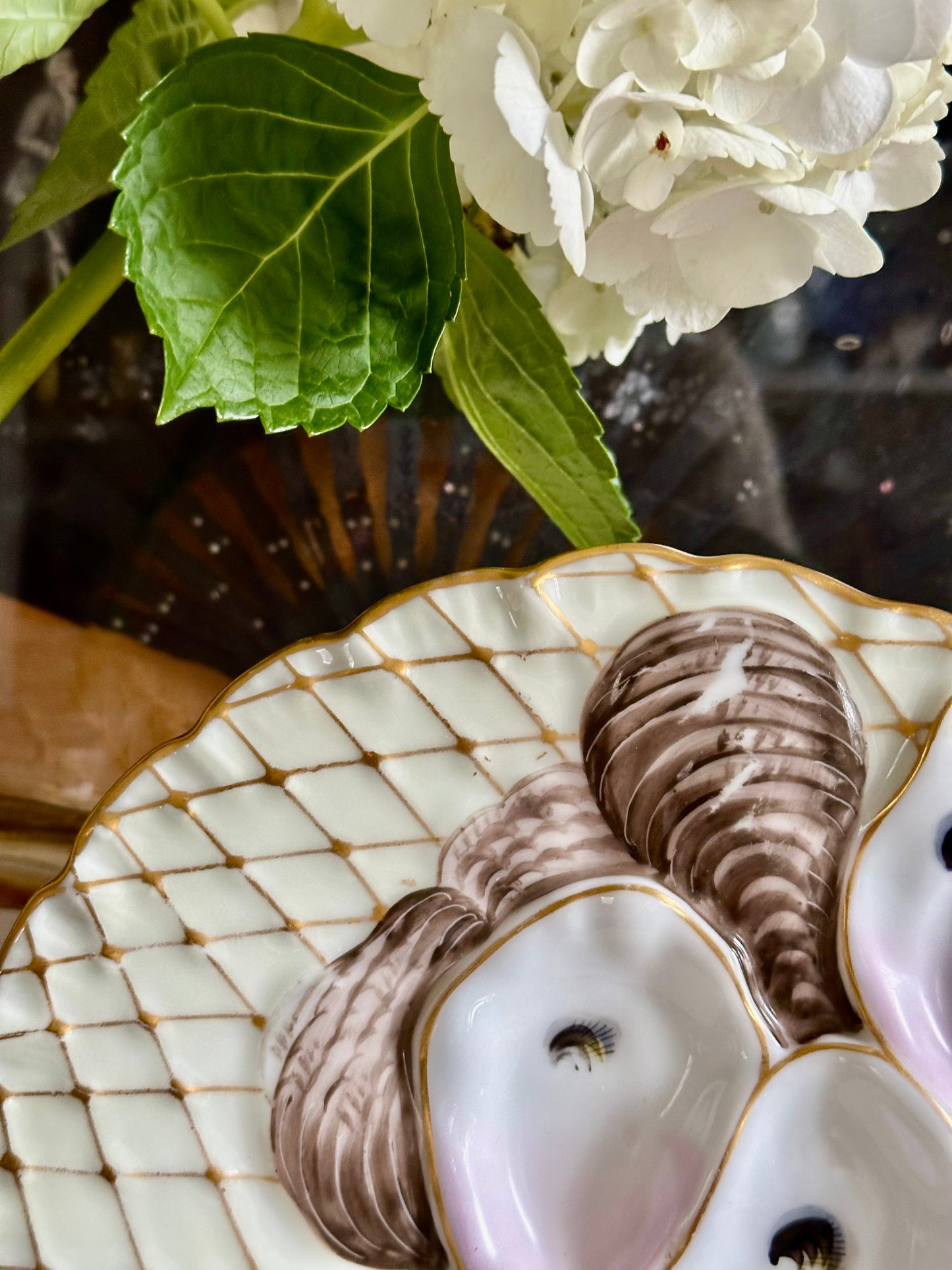 Davis Collamore Antique Oyster Plate
