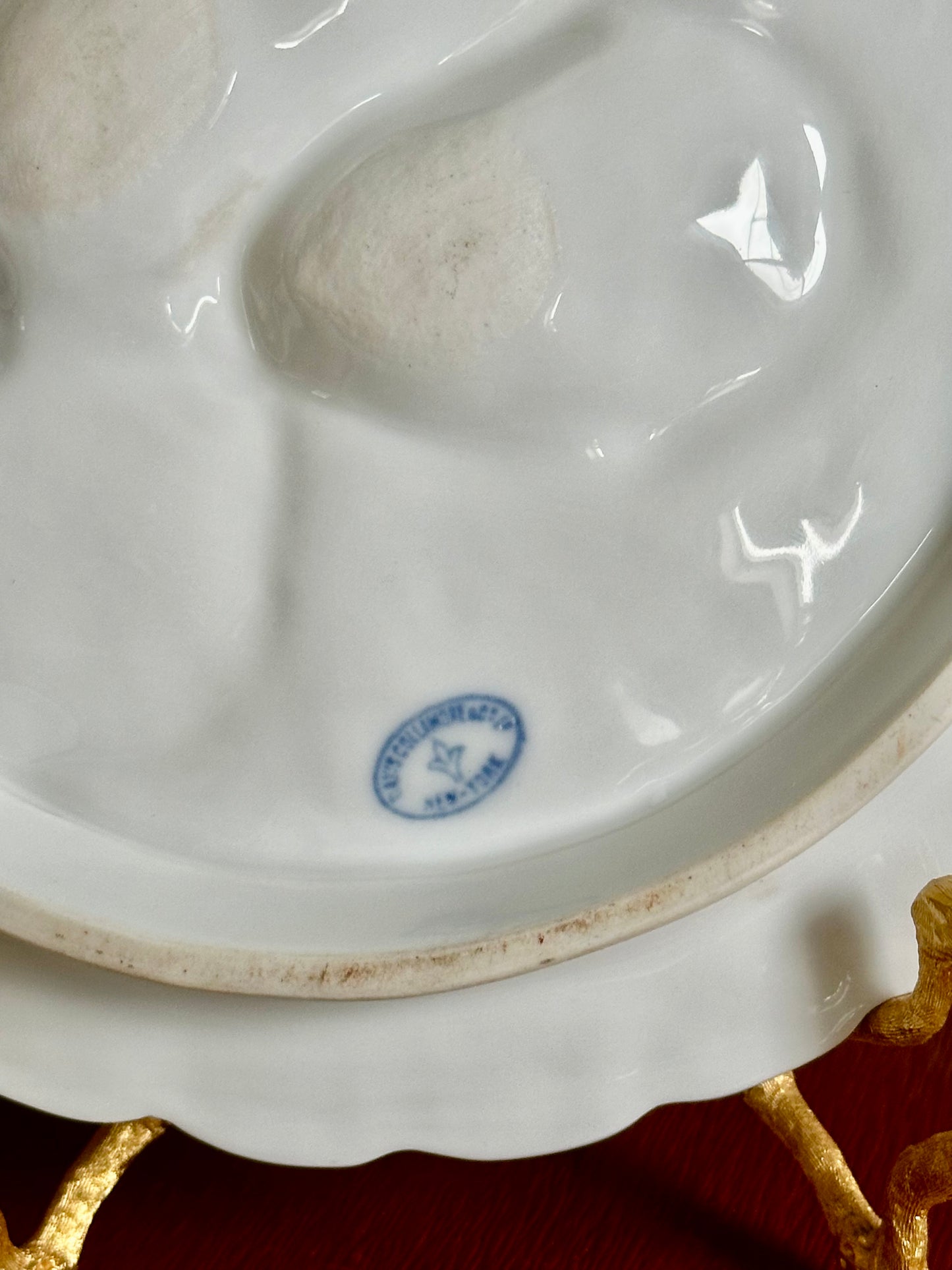 Davis Collamore Antique Oyster Plate