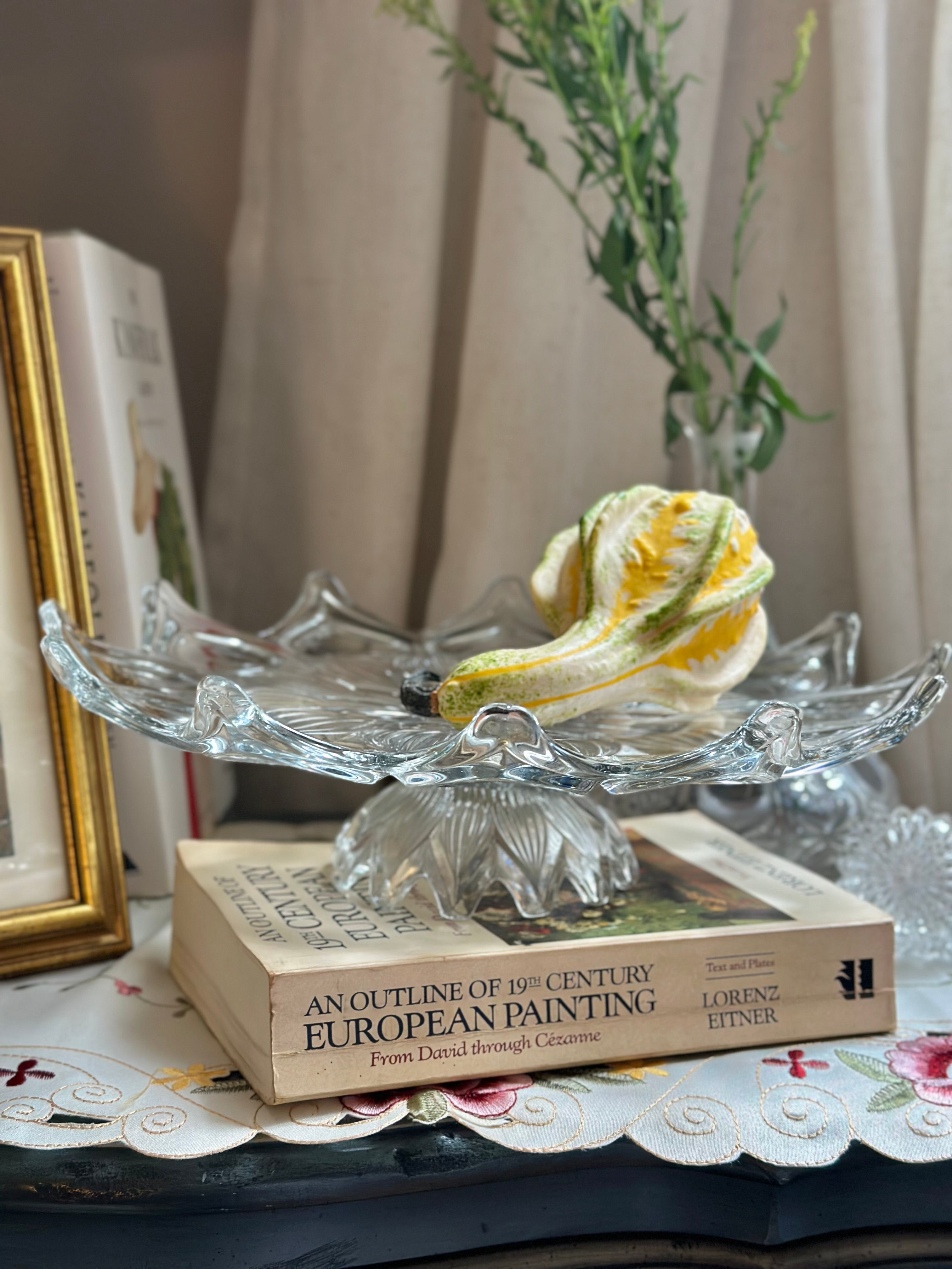 Sunflower Meadow Dessert Stand