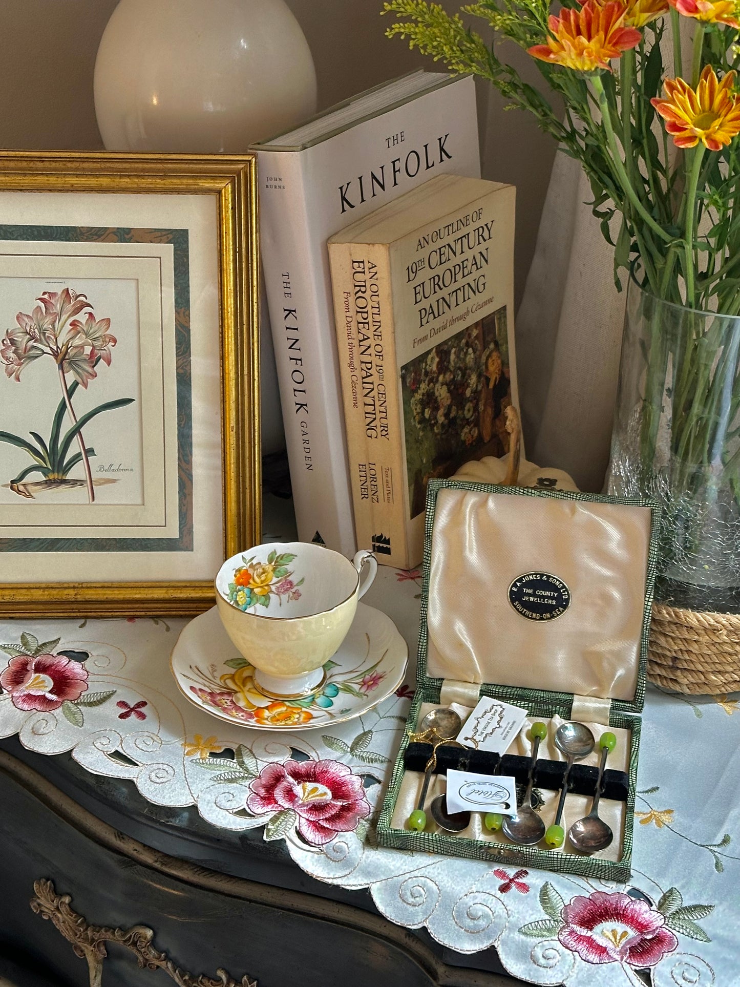 Roslyn Sunningdale Teacup Set