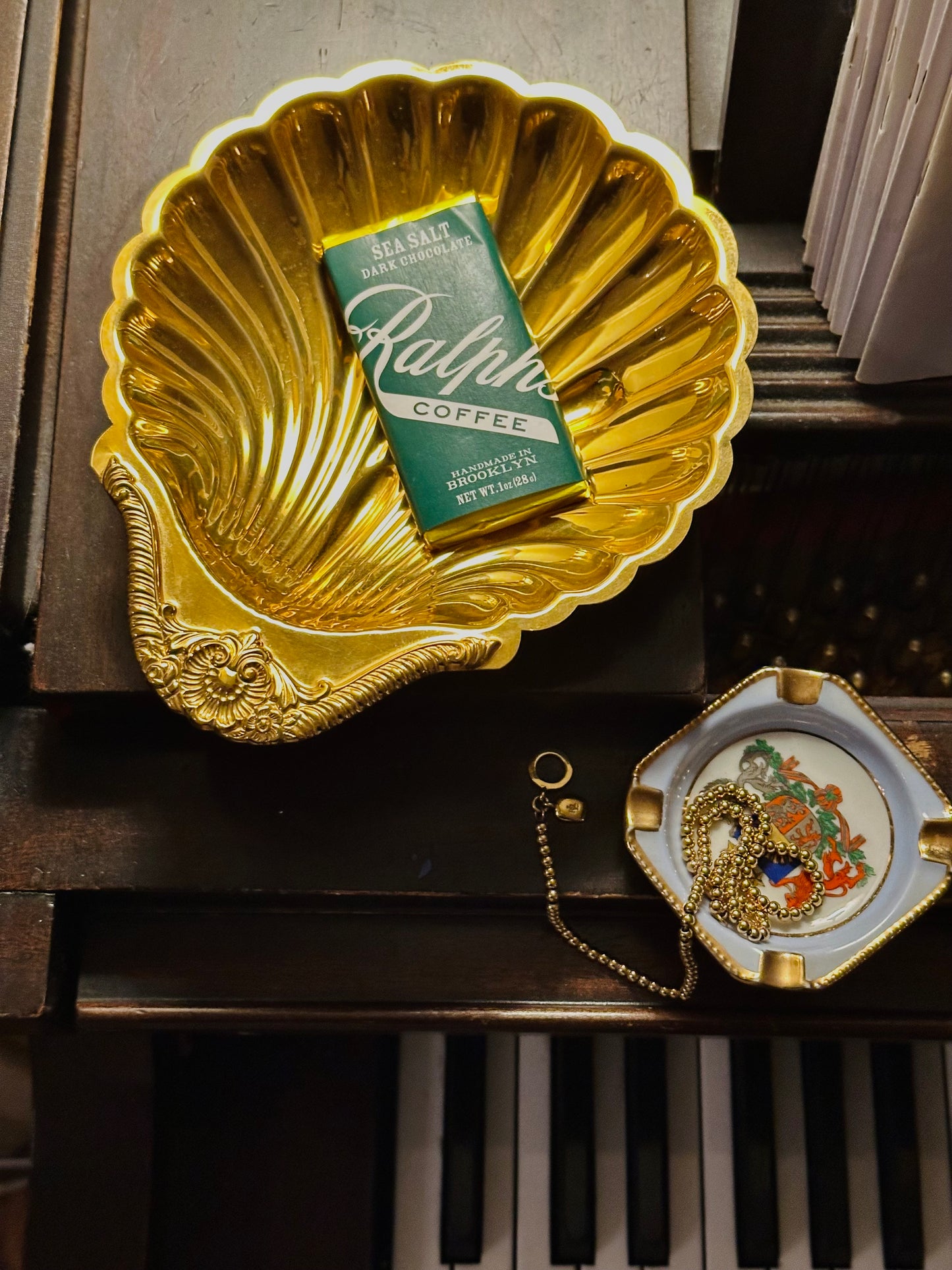 Regency Gold-Plated Shell Dish