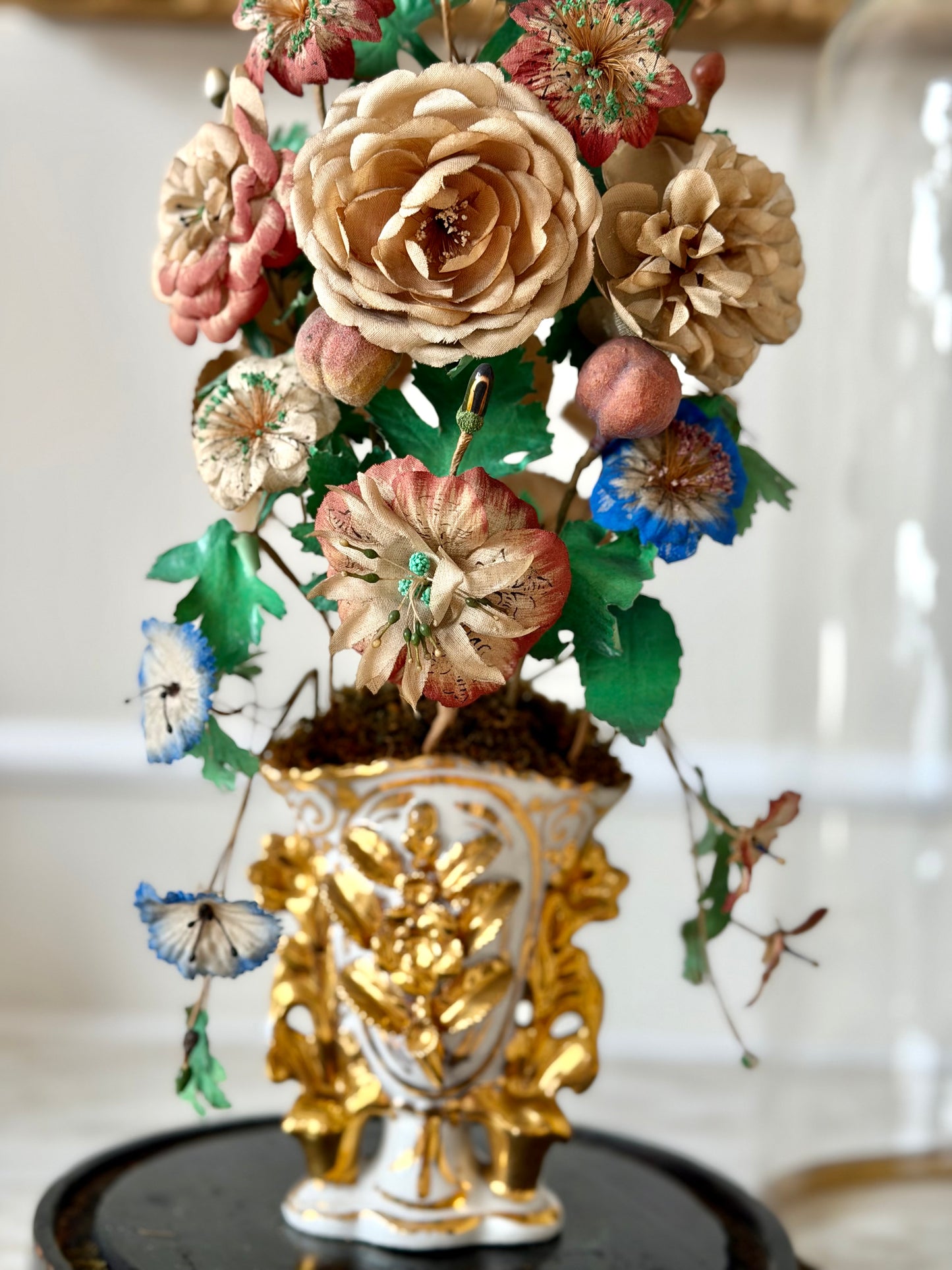 Floral globe de mariée