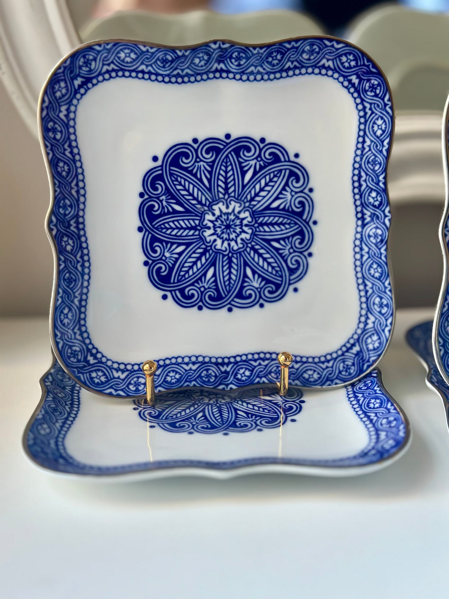 Bombay China Dessert Plate Set