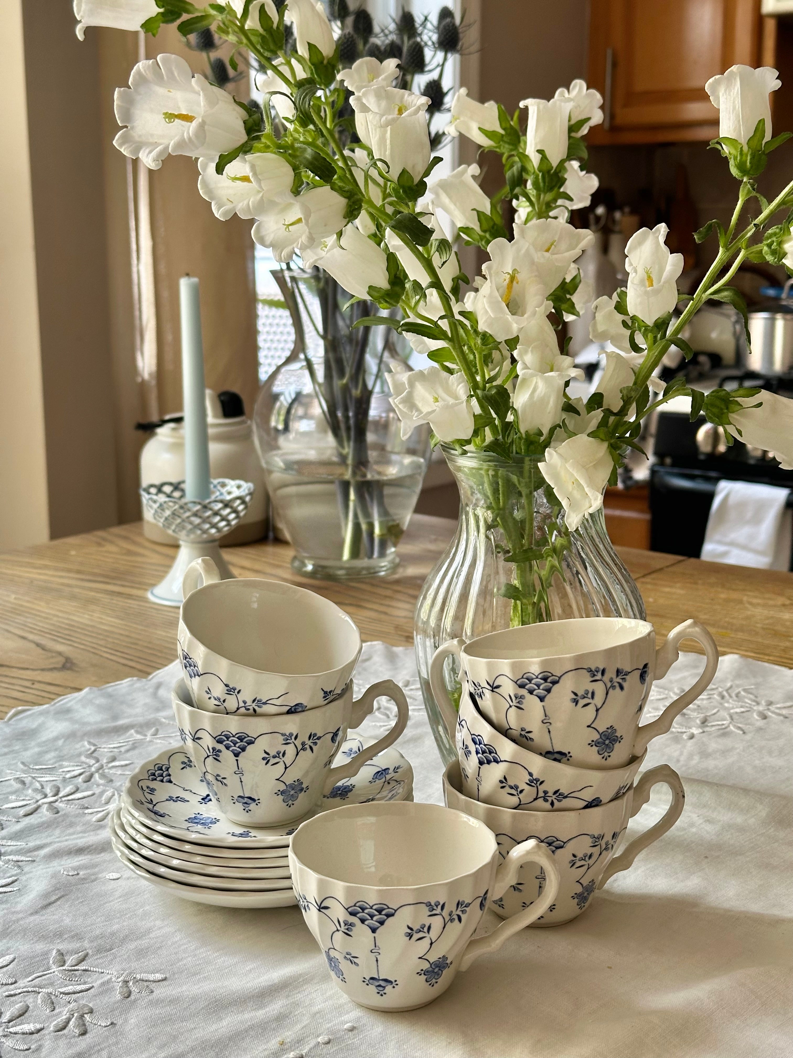 Finlandia Seaside Tea for 6