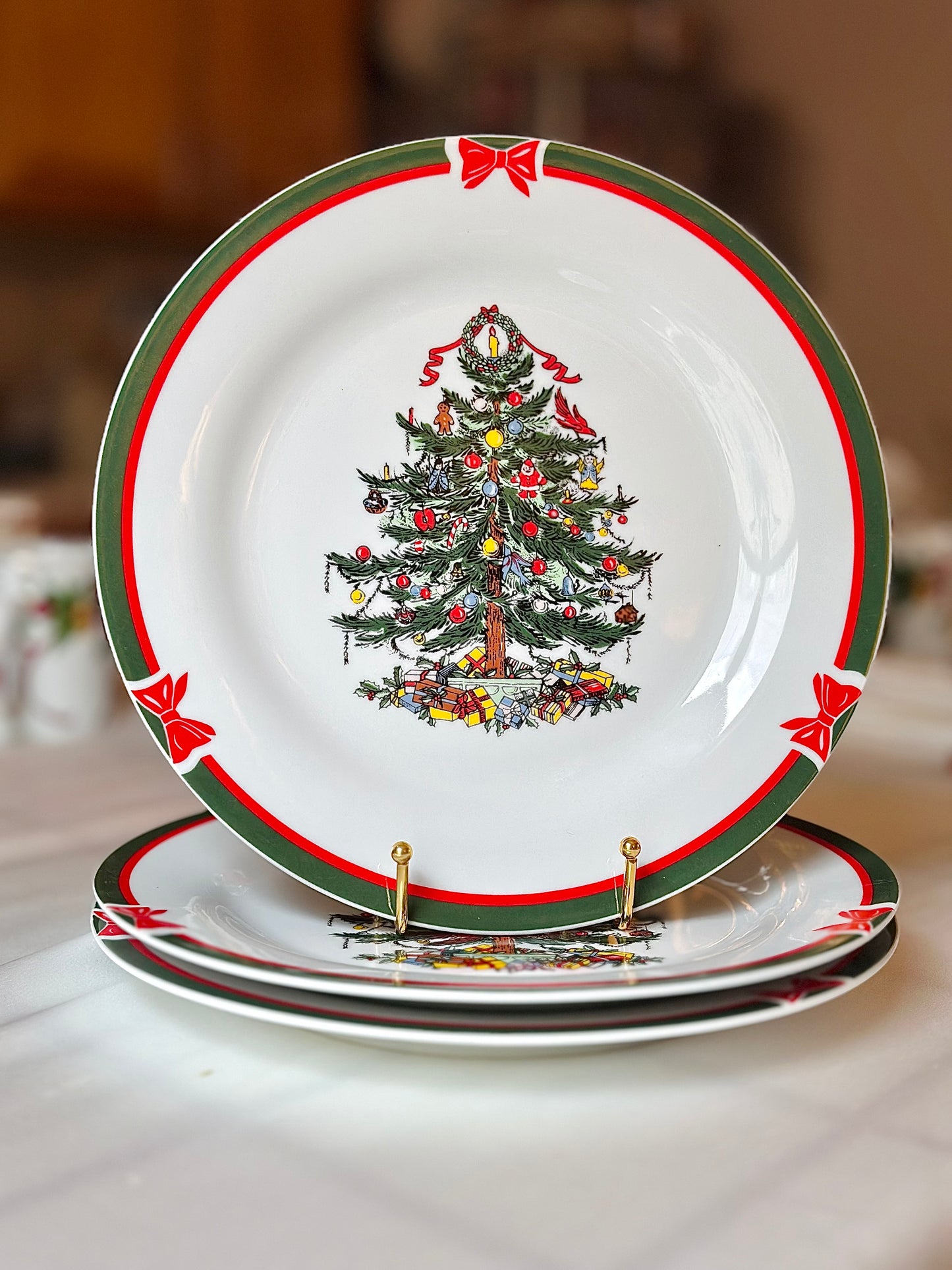 Winter Evergreen Dinner Plates