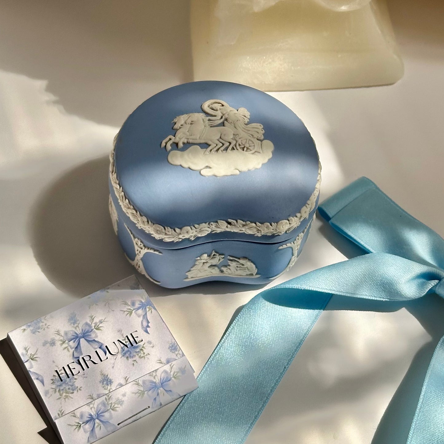 Chariot Lidded Trinket Box