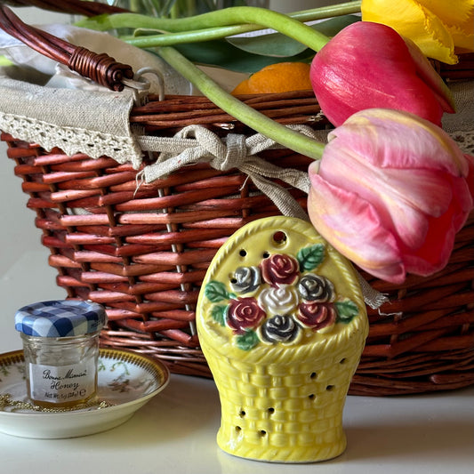 Daisy May Potpourri Holder